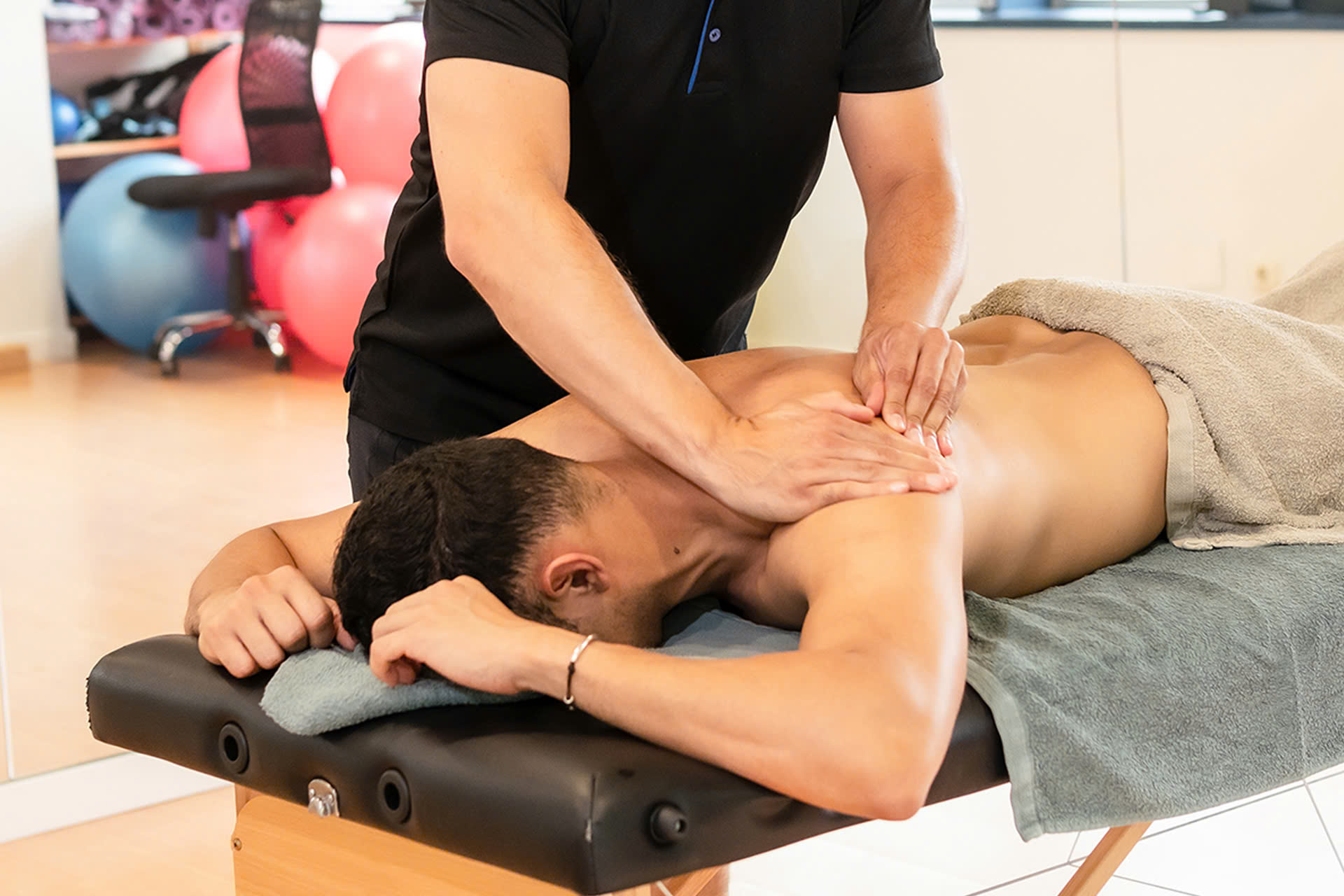 Professional Massage Singapore for Deep Stress Relief Now